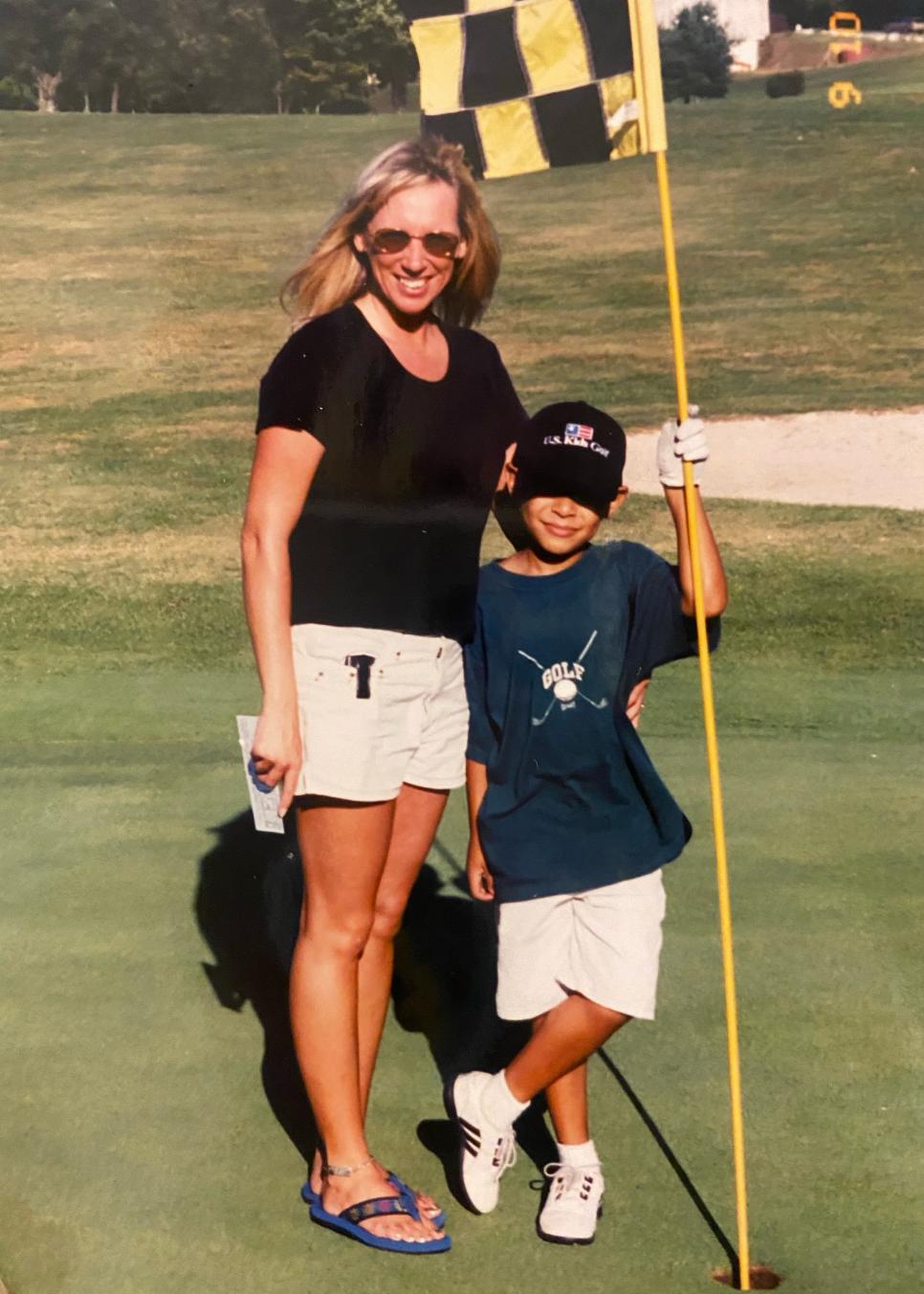 /content/dam/images/golfdigest/fullset/2023/chase-johnson-mom.jpg