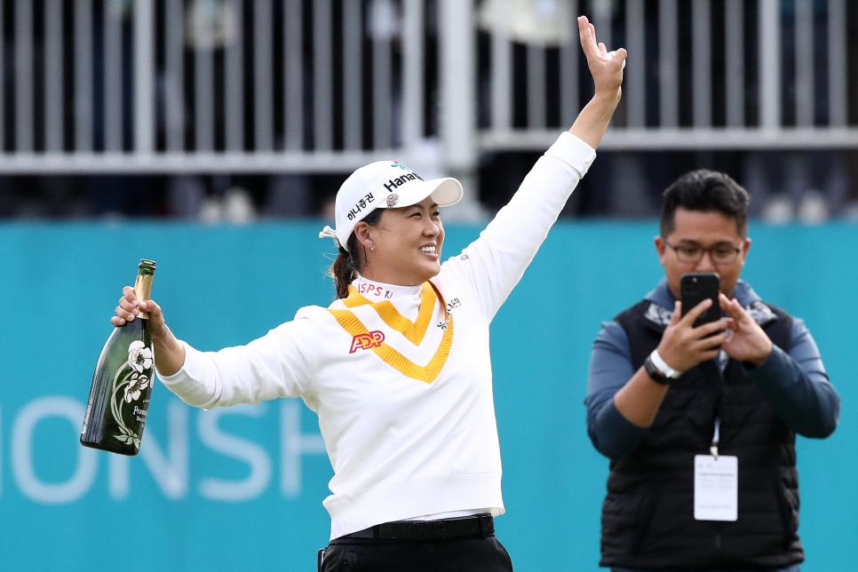 GYEONGGI-DO, SOUTH KOREA - OCTOBER 22: Minjee Lee of Australia celebrates after beating Alison Lee of the United States in a playoff during the final round of the BMW Ladies Championship on the Seowon Hills course at Seowon Valley Country Club on October 22, 2023 in Gyeonggi-do, South Korea. (Photo by Chung Sung-Jun/Getty Images)